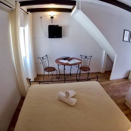 Comfy Studio In Traditional Dalmatian Stone House * Split
