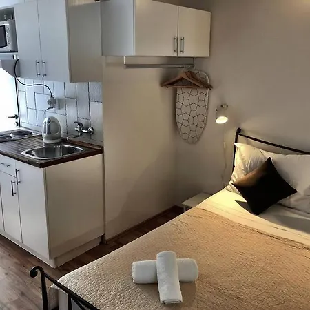 Comfy Studio In Traditional Dalmatian Stone House Apartament Split
